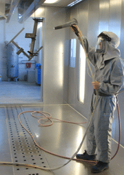 The two-layer coating consists of an epoxy powder lacquer base coat and a polyester structure powder lacquer top coat and stands up to the toughest anti-corrosion requirements. Image source: Rippert