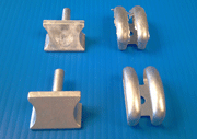 Zamac locks and belt cursors smoothed with Vibrodry process