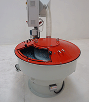 Orbital RWO.D.330-MF-AIR – With QF media in Vectorial version, it is possible to process parts with any degree of abrasive dosed in gel, then rinse and dry the parts with hot air