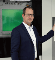 "When AM Solutions presented this new discussion concept to me, I immediately liked the idea to look at Additive Manufacturing from different angles and from the view of different industries. It is honest and informative", comments Christoph Hansen, Director 