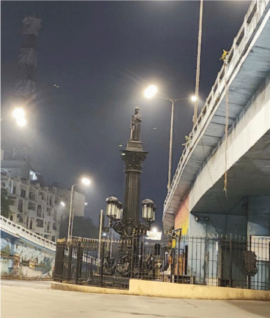 150-year-old 40 feet old Khada parsi statue