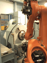 A robot plays the role of production assistant in its handling the components. A special sealing system made of abrasion-proof  manganese steel provides safe sealing of the steel space.