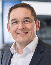 Rainer Straub, Head of High Purity Cleaning, shares insights into vacuum-based Pulsated Pressure Cleaning (PPC) — a technology designed to meet the most demanding cleanliness requirements and enable future-ready cleaning solutions