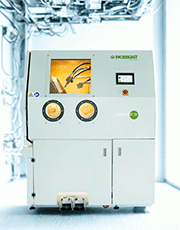 Star-Blast 10, the compact plug-and-play sandblasting solution that puts the machine’s intelligence at the operator’s service